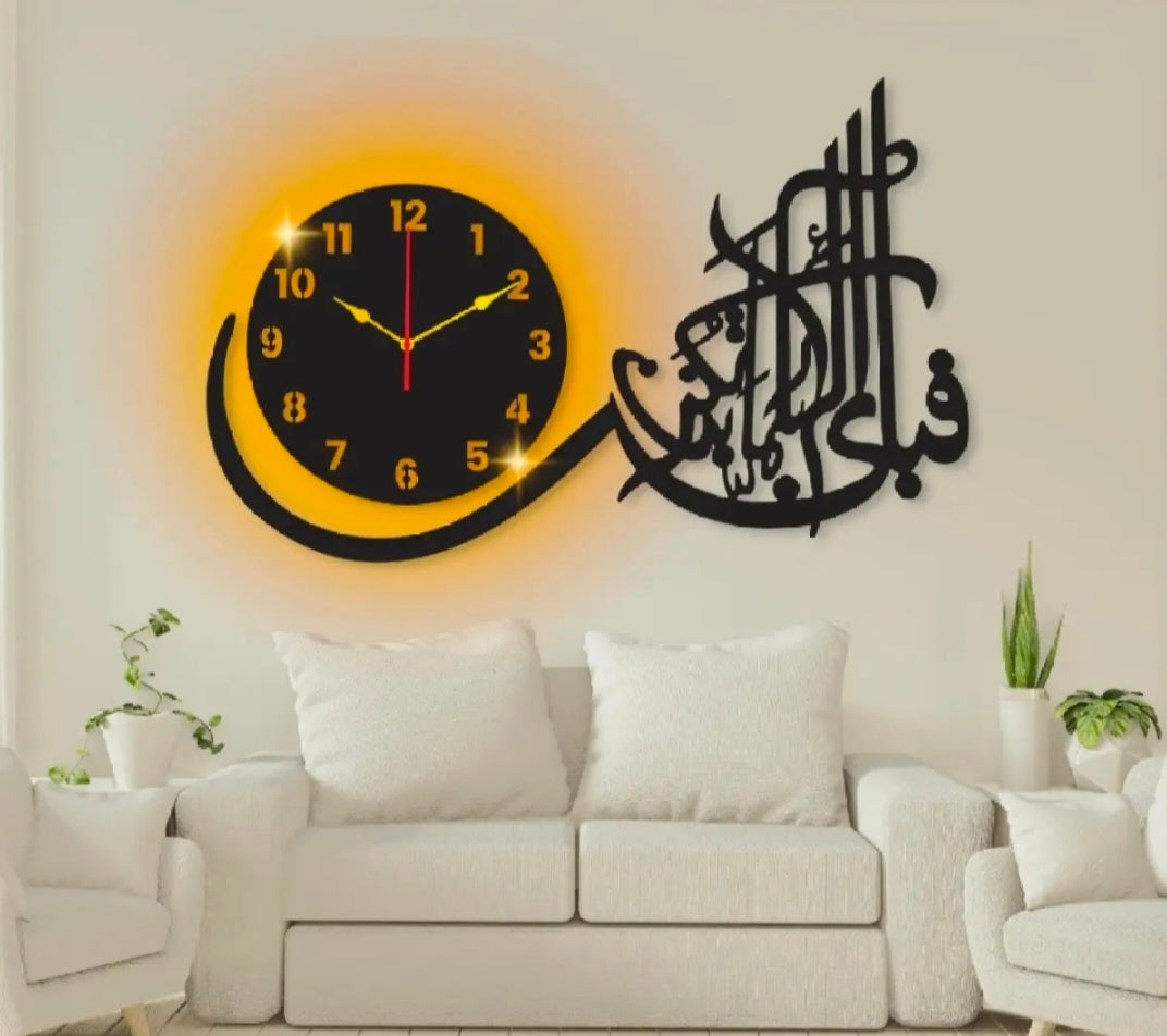 Fabiayi Ala irabikoma tuqazeeban wall clock